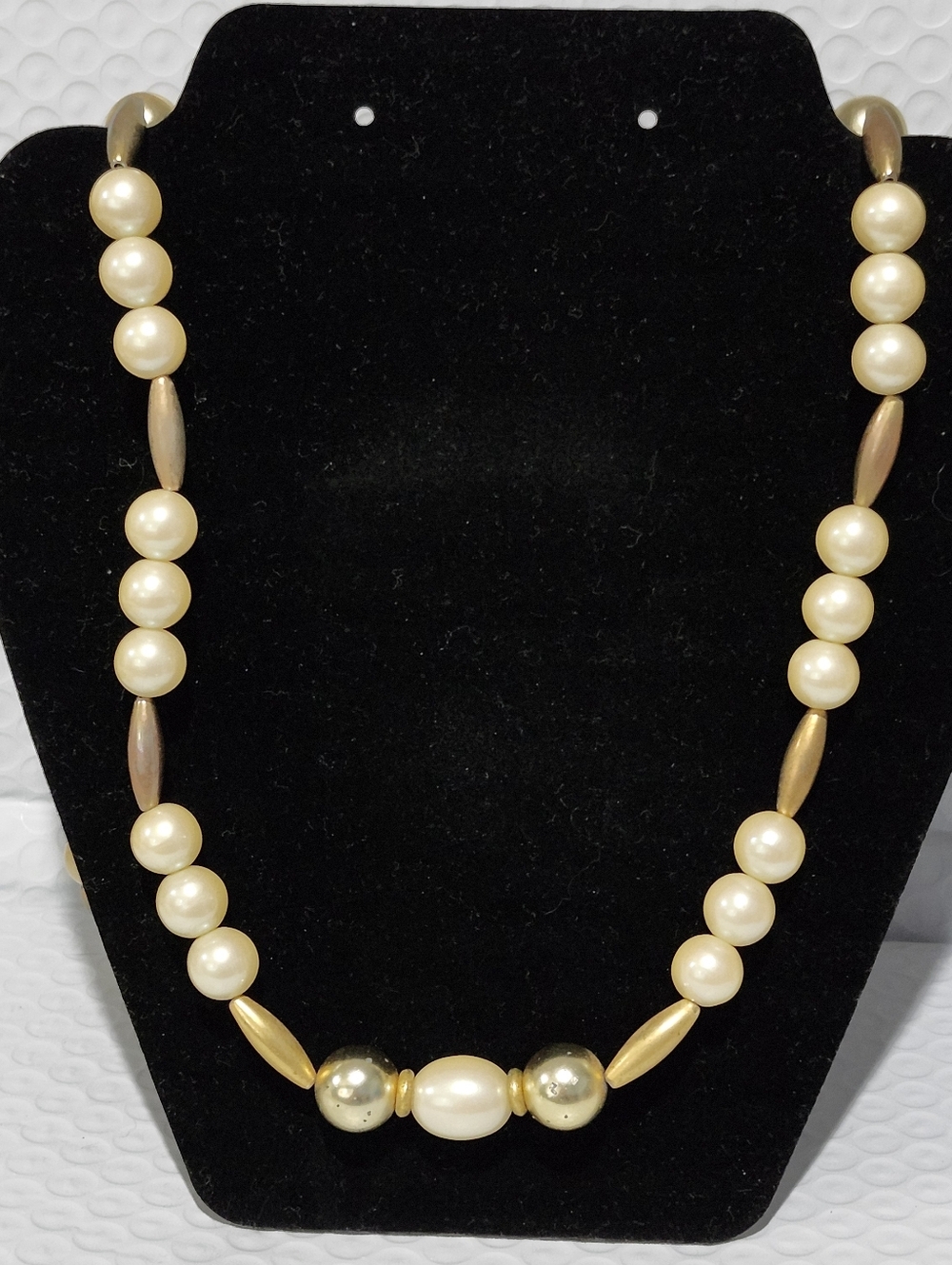 Gold & Pearl Bead Necklace